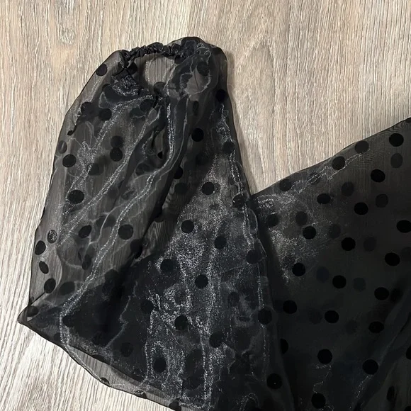 New Look polka dot button up - Picture 4 of 4